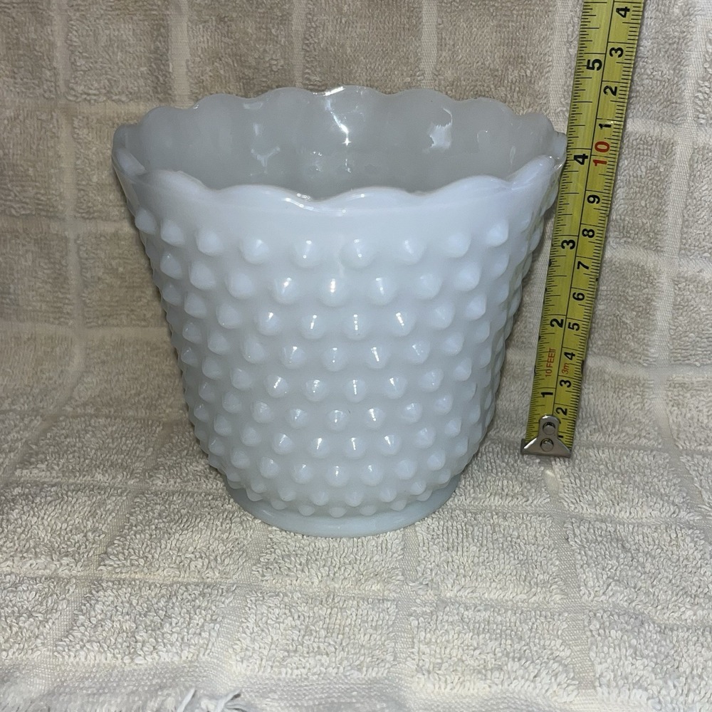 Vintage Hobnail Milk Glass Planter Vase‎ Unmarked Fire King 4.5 X 4.75"